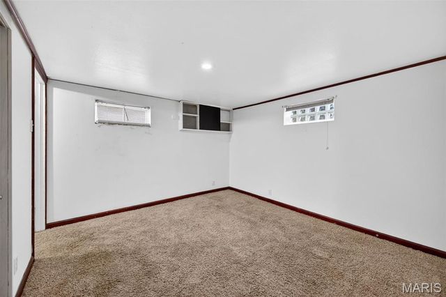 7433 Morganford Road, St Louis, MO 63116