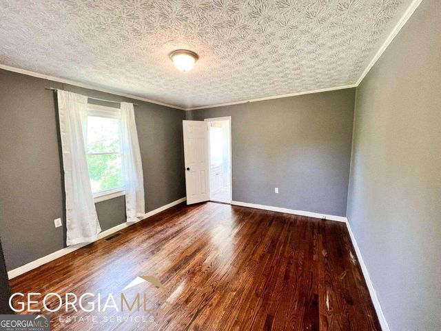 15 Watson Drive, Newnan, GA 30263