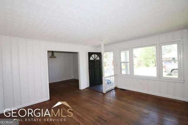 15 Watson Drive, Newnan, GA 30263