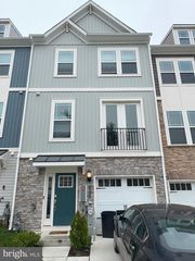 1815 BETTERTON RD, Essex, MD 21221