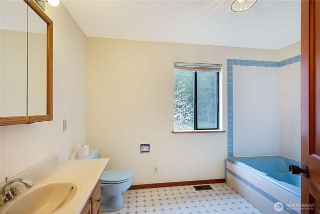 25800 NE Port Gamble Road NE, Poulsbo, WA 98370