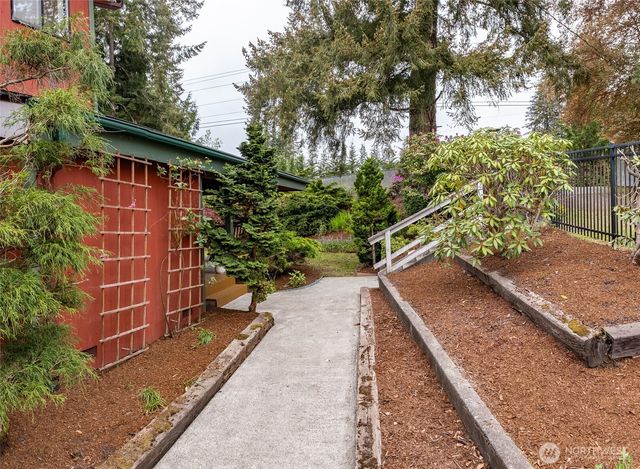 25800 NE Port Gamble Road NE, Poulsbo, WA 98370
