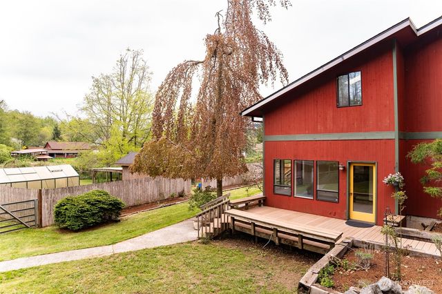 25800 NE Port Gamble Road NE, Poulsbo, WA 98370