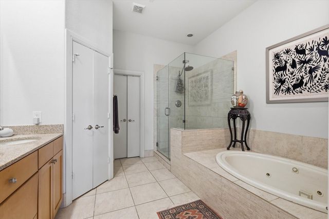 3200 Ross Avenue 13, Dallas, TX 75204