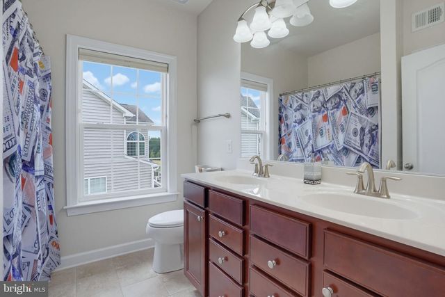 204 STOVER CT, Middletown, DE 19709