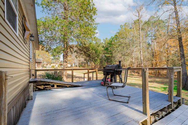 529 Collins Rd, Hallsville, TX 75650