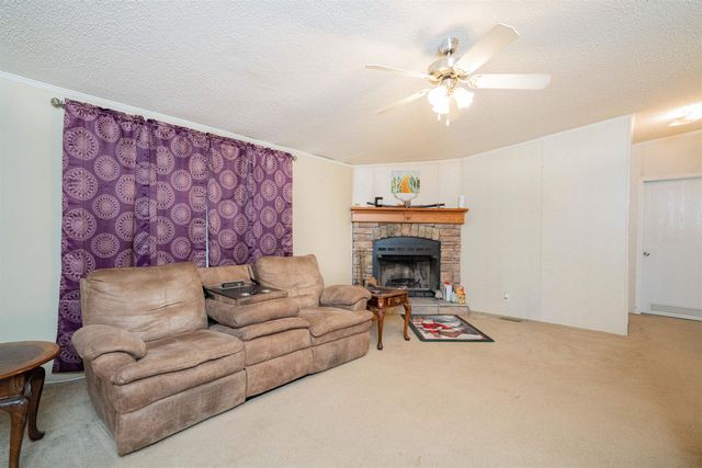 529 Collins Rd, Hallsville, TX 75650