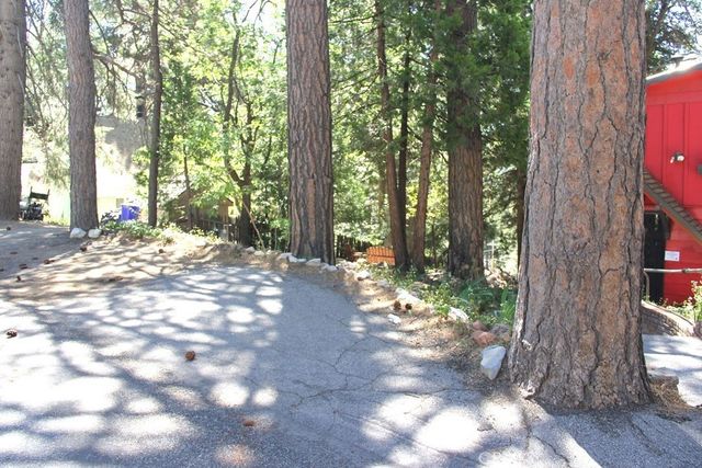 31705 Silver Spruce Drive, Running Springs, CA 92382