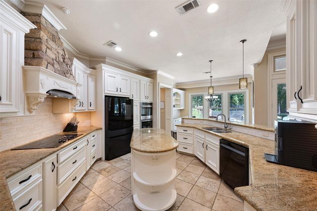 16620 Rabon Chapel Road, Montgomery, TX 77316