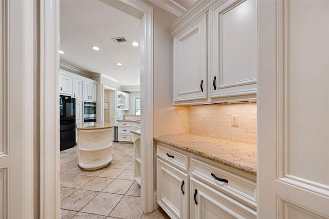 16620 Rabon Chapel Road, Montgomery, TX 77316