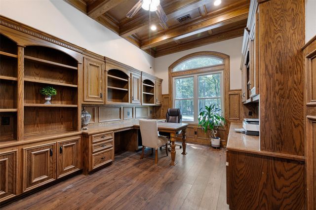 16620 Rabon Chapel Road, Montgomery, TX 77316