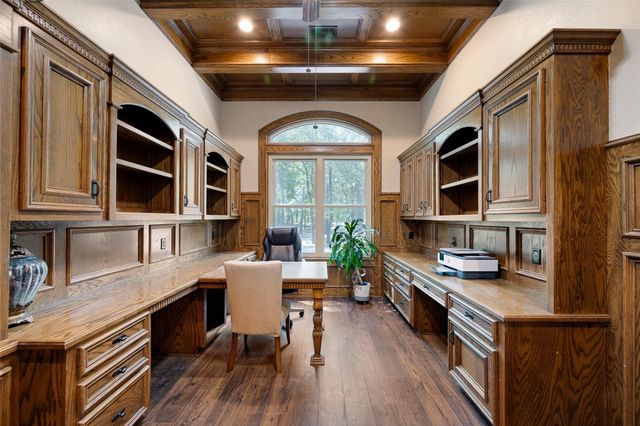 16620 Rabon Chapel Road, Montgomery, TX 77316