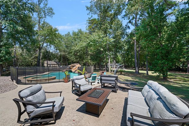 16620 Rabon Chapel Road, Montgomery, TX 77316