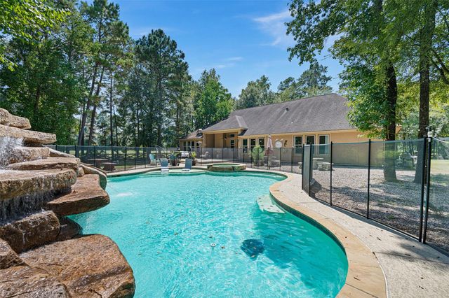 16620 Rabon Chapel Road, Montgomery, TX 77316