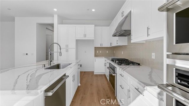 107 Pansy, Irvine, CA 92618