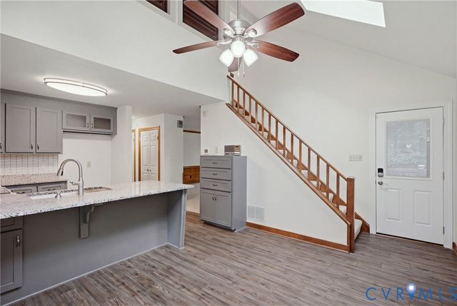 6621 Glebe Point Rd, Chester, VA 23838