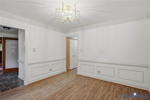 6621 Glebe Point Rd, Chester, VA 23838