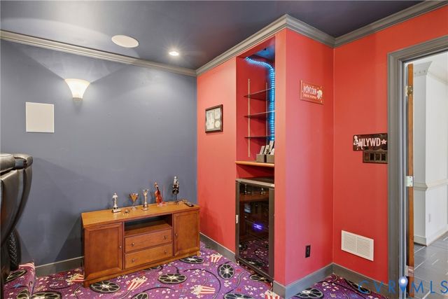 6621 Glebe Point Rd, Chester, VA 23838