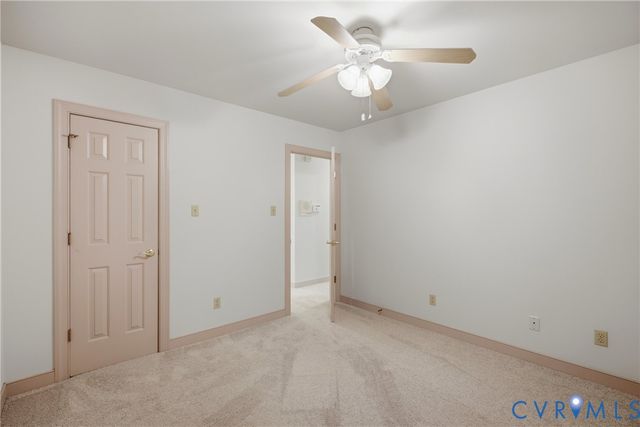 6621 Glebe Point Rd, Chester, VA 23838