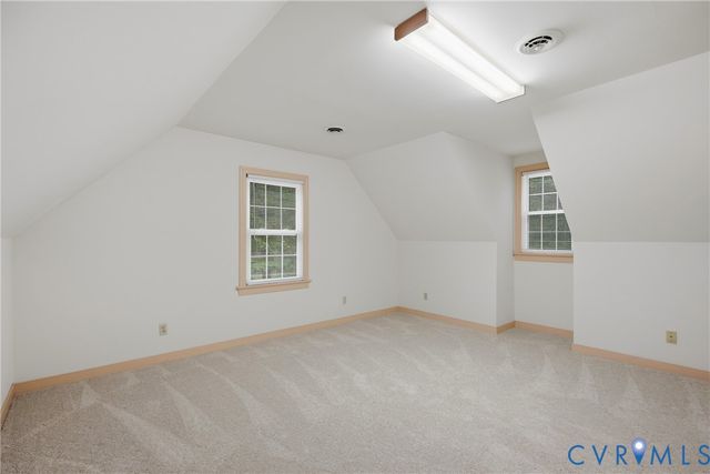 6621 Glebe Point Rd, Chester, VA 23838