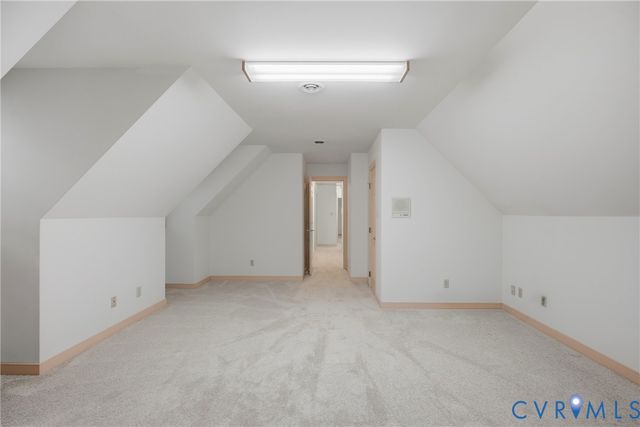 6621 Glebe Point Rd, Chester, VA 23838