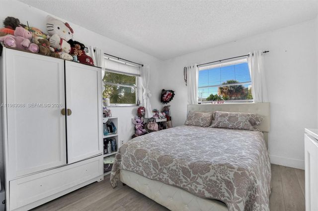 5150 NE 6th Ave 117, Oakland Park, FL 33334