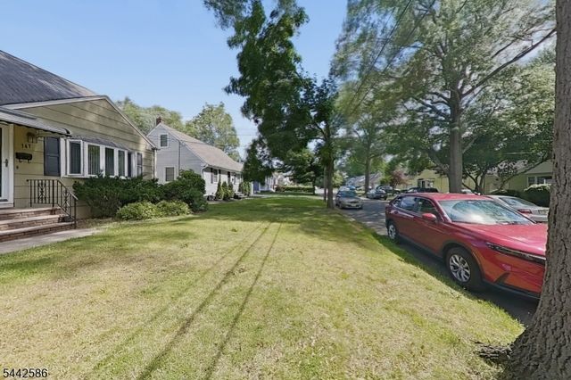 747 Brookside Rd, Rahway City, NJ 07065