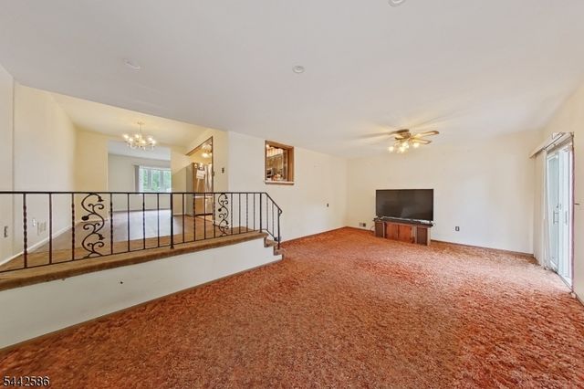 747 Brookside Rd, Rahway City, NJ 07065