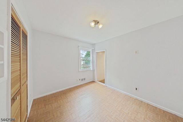 747 Brookside Rd, Rahway City, NJ 07065