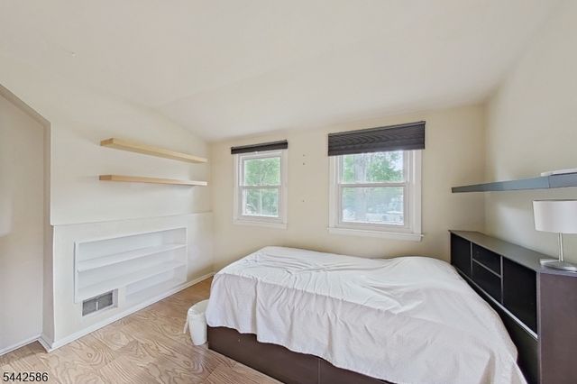 747 Brookside Rd, Rahway City, NJ 07065