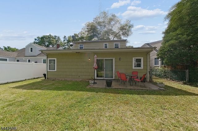 747 Brookside Rd, Rahway City, NJ 07065
