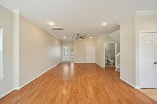 3802 Barracuda Lane, La Porte, TX 77571