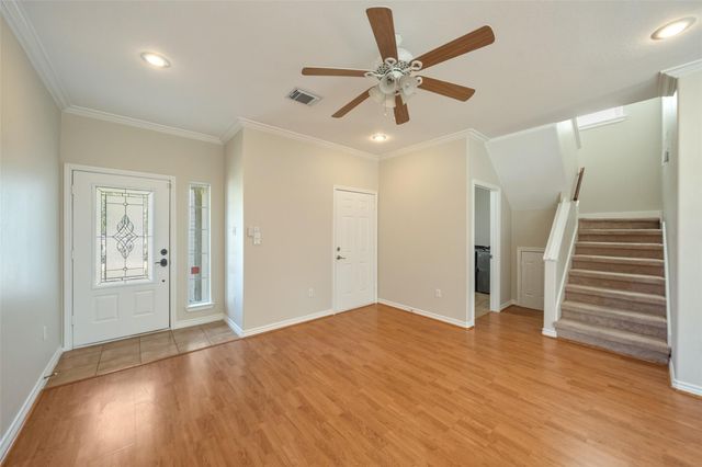 3802 Barracuda Lane, La Porte, TX 77571