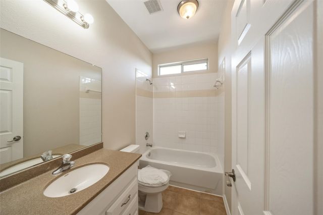 3802 Barracuda Lane, La Porte, TX 77571