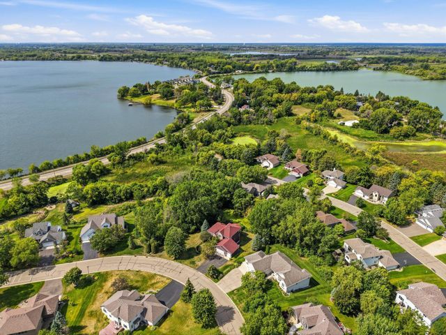 1659 Lakeland Circle, Centerville, MN 55038