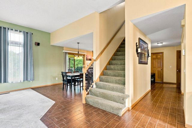 1659 Lakeland Circle, Centerville, MN 55038