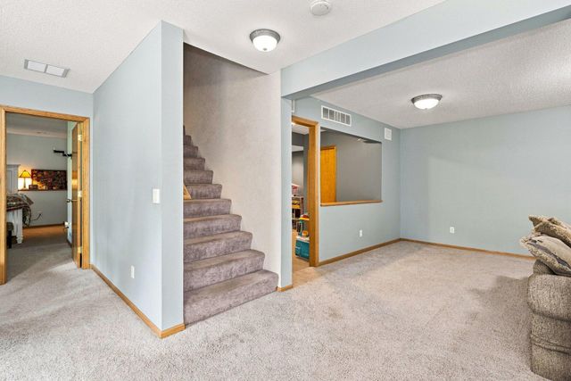 1659 Lakeland Circle, Centerville, MN 55038