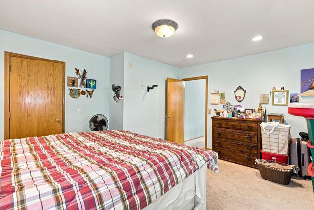 1659 Lakeland Circle, Centerville, MN 55038