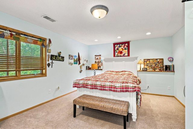 1659 Lakeland Circle, Centerville, MN 55038
