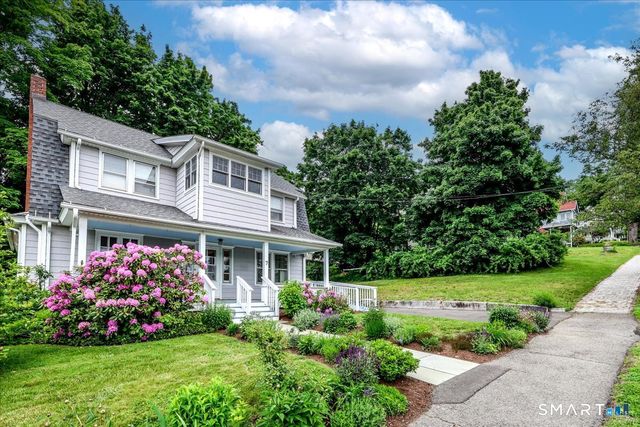 7 Treadwell Avenue, New Milford, CT 06776