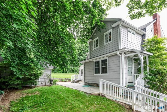 7 Treadwell Avenue, New Milford, CT 06776