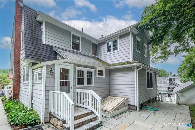 7 Treadwell Avenue, New Milford, CT 06776