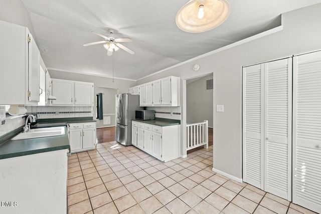 5609 Groomsbridge Court, Raleigh, NC 27612