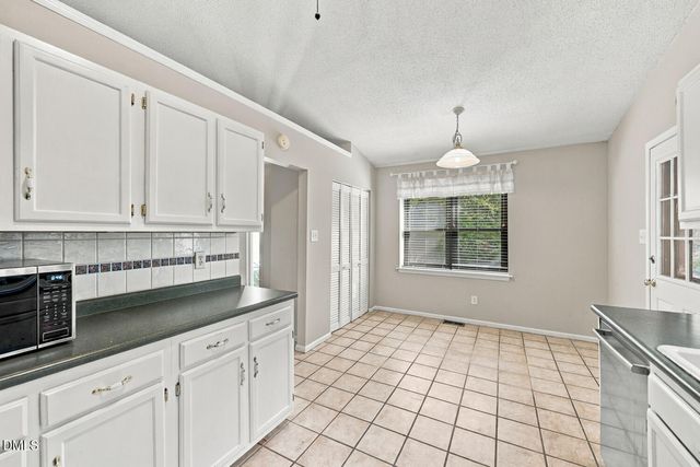 5609 Groomsbridge Court, Raleigh, NC 27612