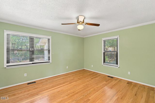 5609 Groomsbridge Court, Raleigh, NC 27612