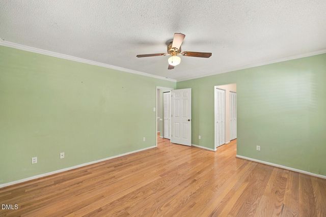 5609 Groomsbridge Court, Raleigh, NC 27612