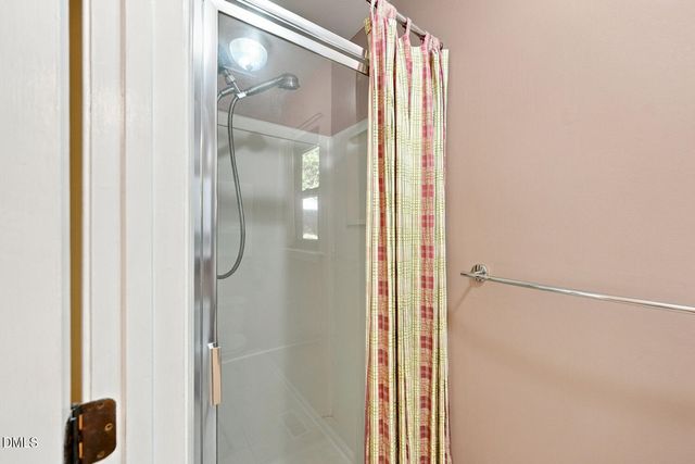 5609 Groomsbridge Court, Raleigh, NC 27612