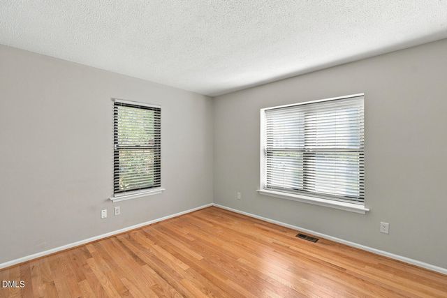 5609 Groomsbridge Court, Raleigh, NC 27612
