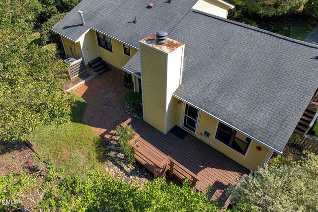 5609 Groomsbridge Court, Raleigh, NC 27612