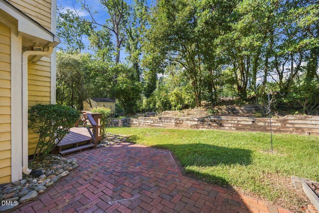 5609 Groomsbridge Court, Raleigh, NC 27612